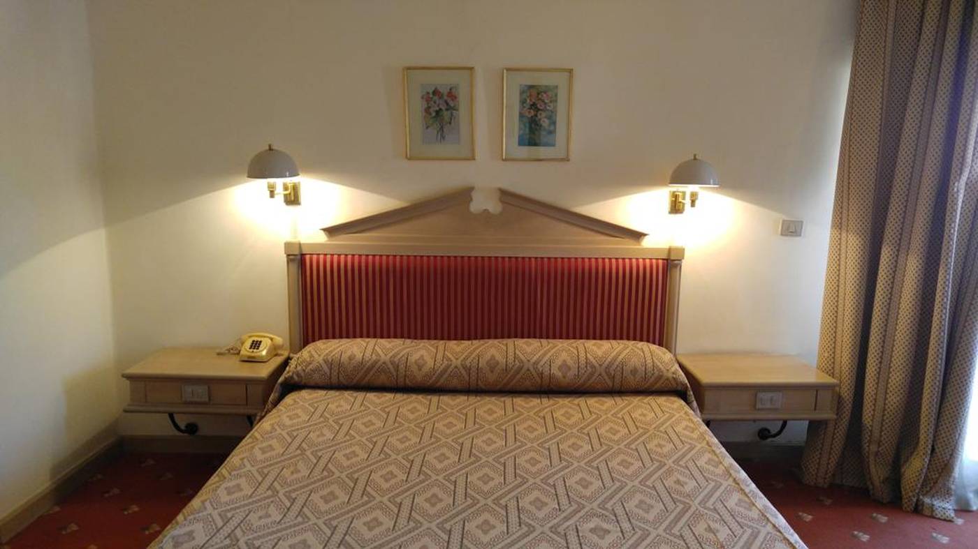 Pyramisa-Hotel-Luxor-Room-25