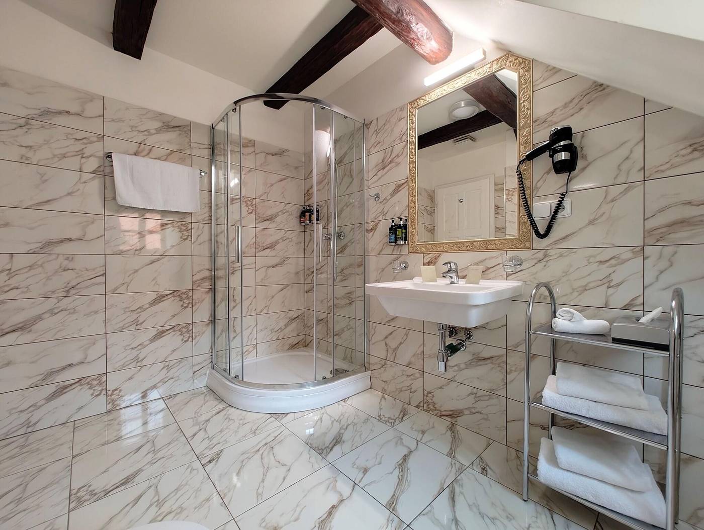 Residence-U-Malvaze-Room-57