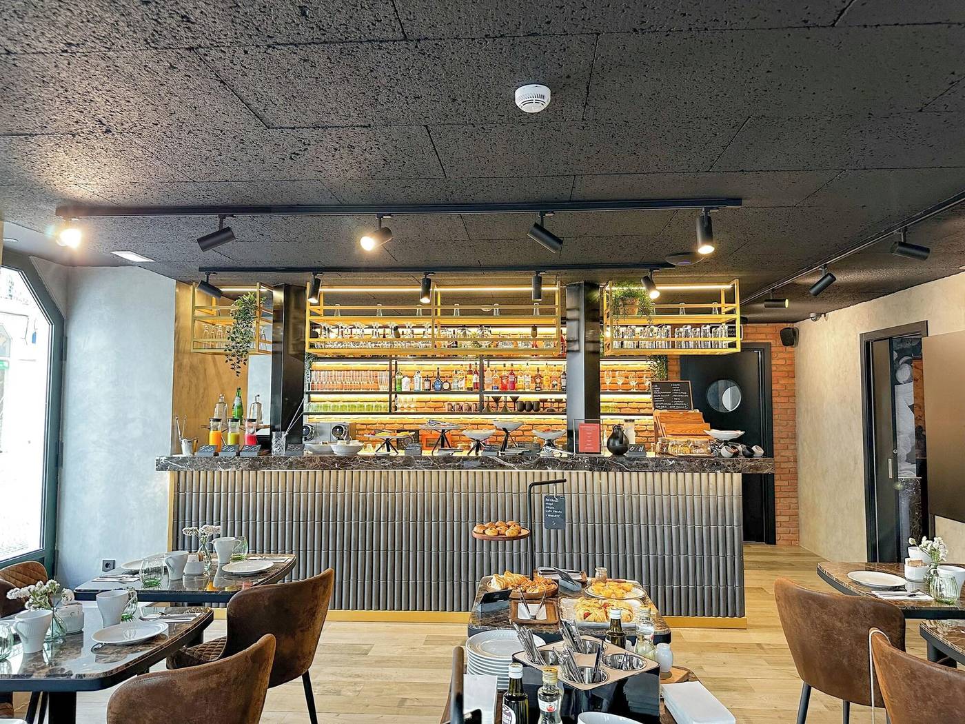 Moon-and-Sun-Lisboa-Restaurant-15