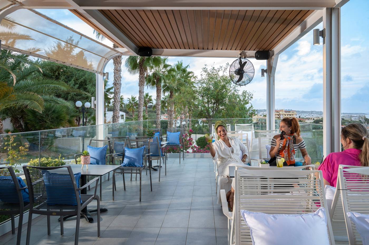 Royal---Imperial-Belvedere-Hotels-Bar-13