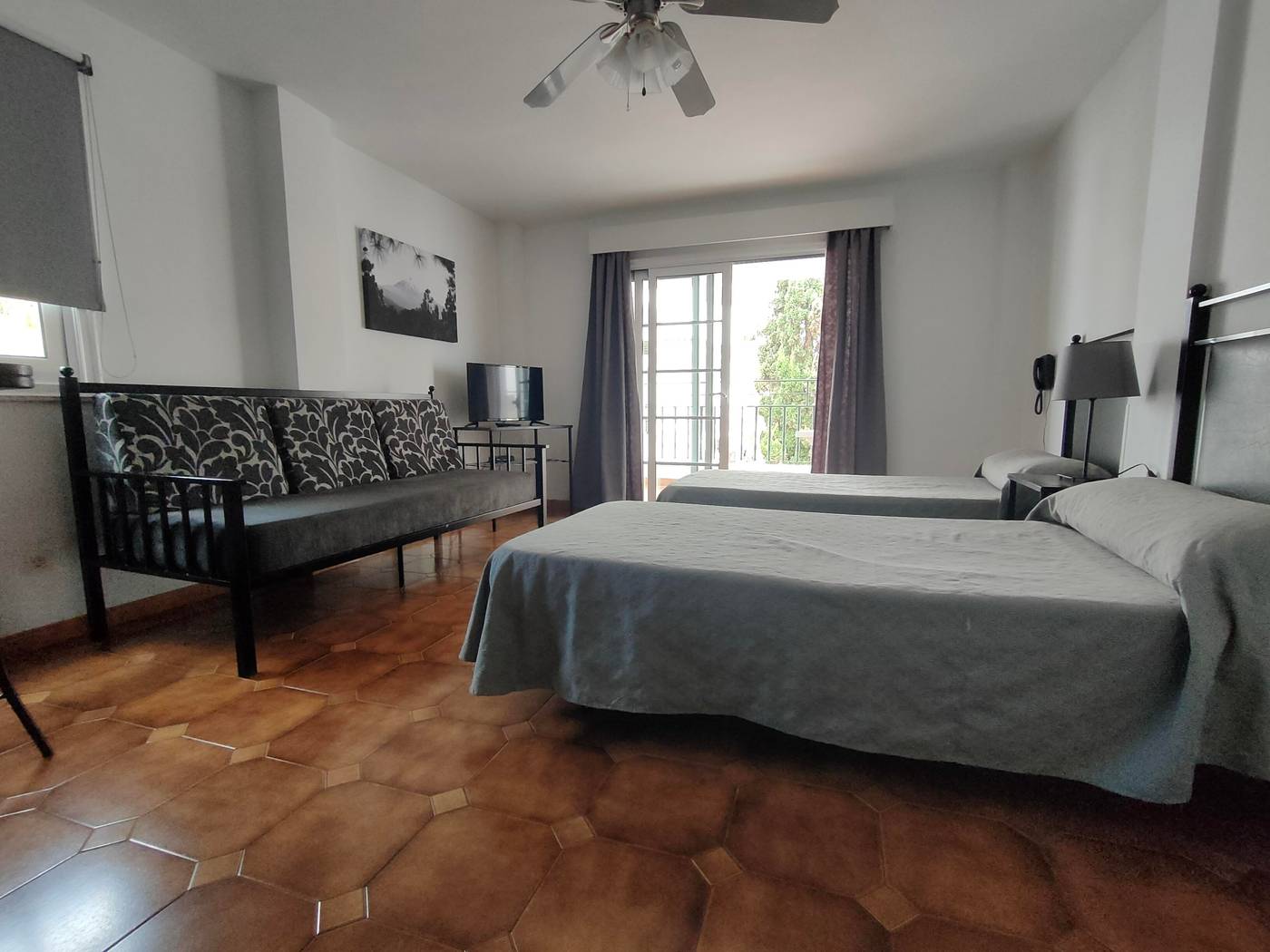 Pueblo-Torviscas-Room-18