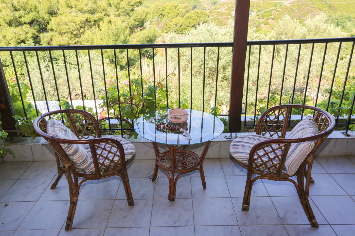 Angelina-Studios-Room-32