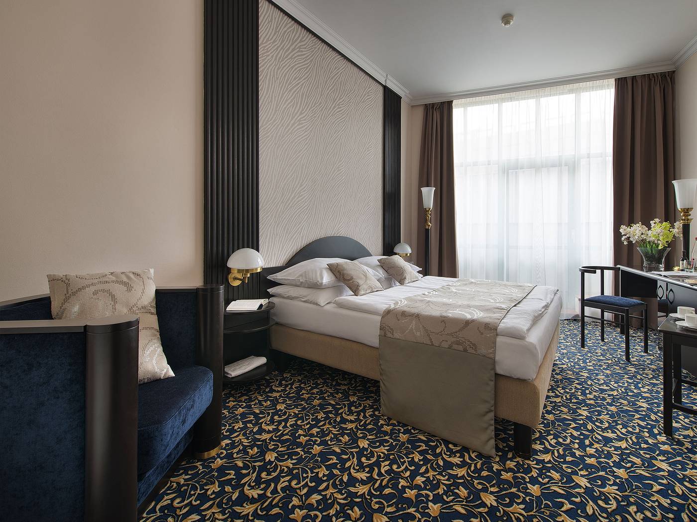 EA-Hotel-Royal-Esprit-Room-18