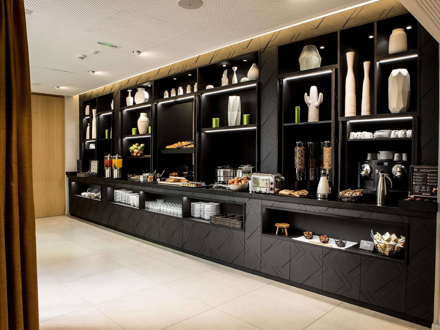 Mercure-Paris-17-Batignolles-Restaurant-22