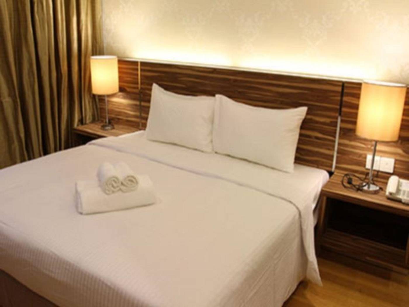 Upper View Regalia Hotel-Malaysia-KUALA LUMPUR-Room-9