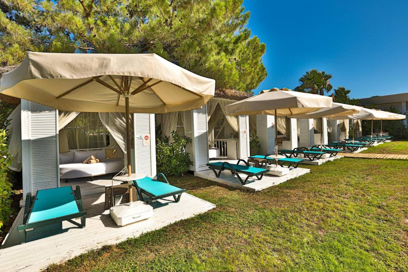 Crystal-Prestige-Elite-Sports-and-Entertainment-20