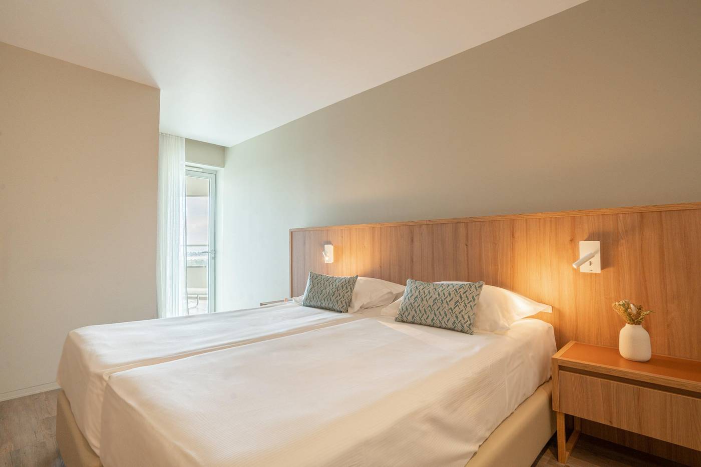 Aqualuz-Troia-Mar-by-The-Editory-Room-30