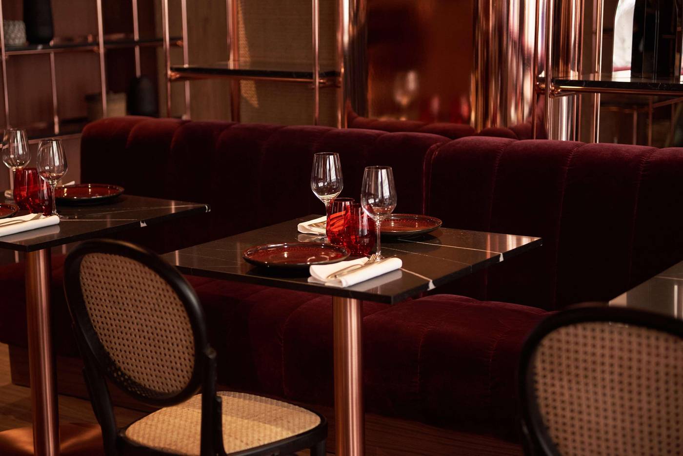 Melia-Paris-Tour-Eiffel-Restaurant-21