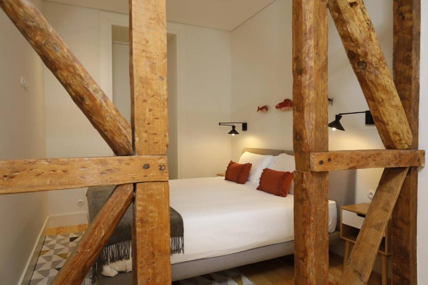 Montebelo-Lisbon-Downtown-Apartments-Room-13