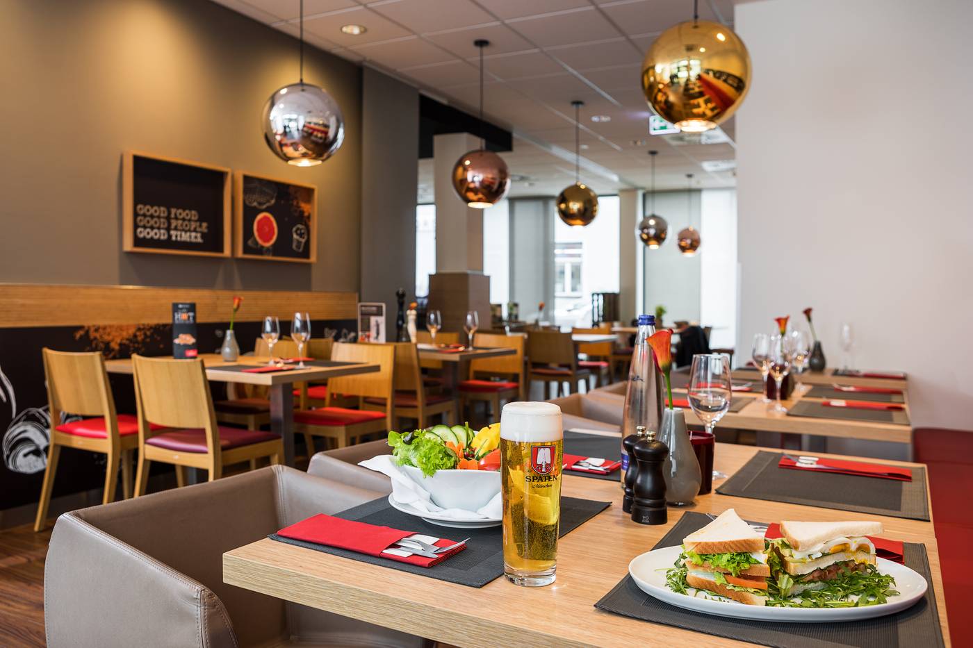 ibis-Muenchen-City-Sued-Restaurant-46