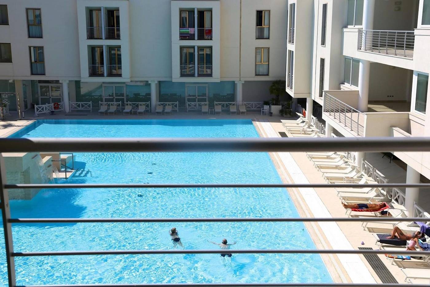 Terme-Marine-Leopoldo-II-Pool-54