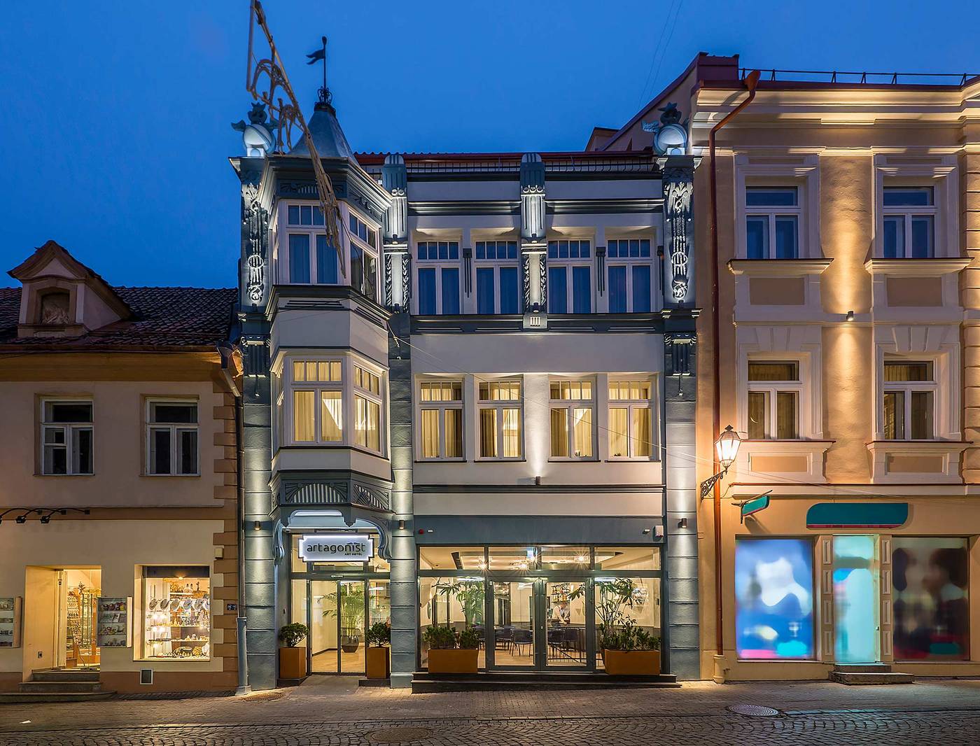 Artagonist Art Hotel-Lithuania-VILNIUS-General view-8