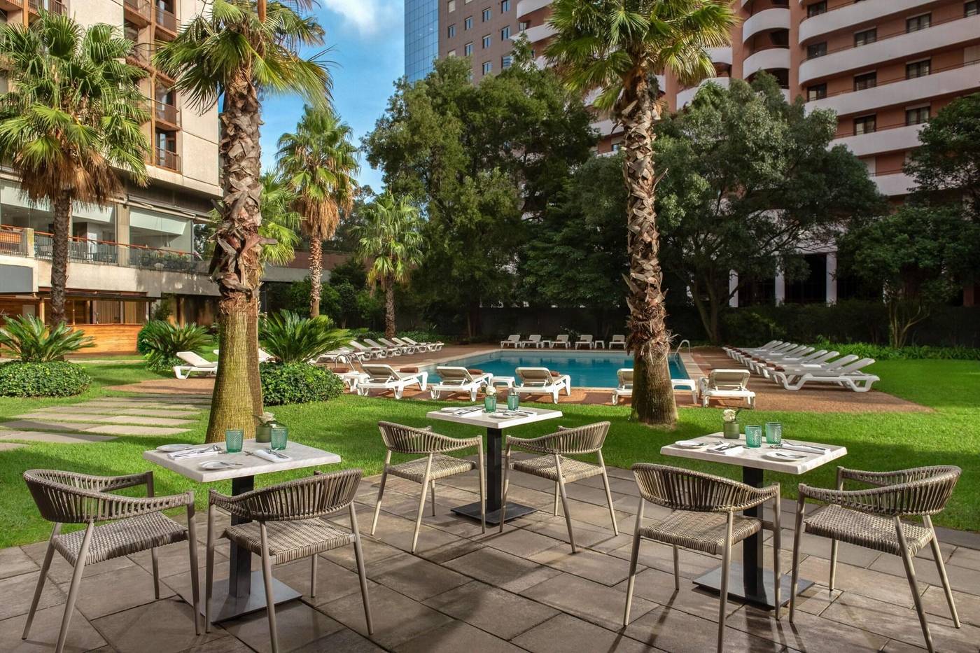 Marriott-Hotel-Lisbon-Restaurant-78