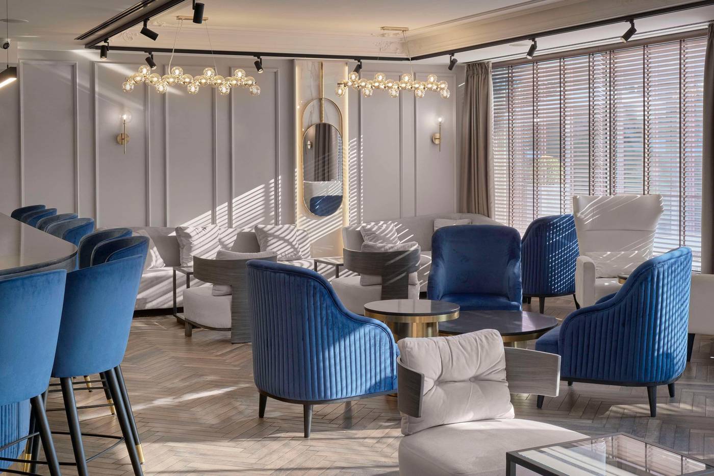 Imperial-Plovdiv-a-member-of-Radisson-Individuals-Lobby-18