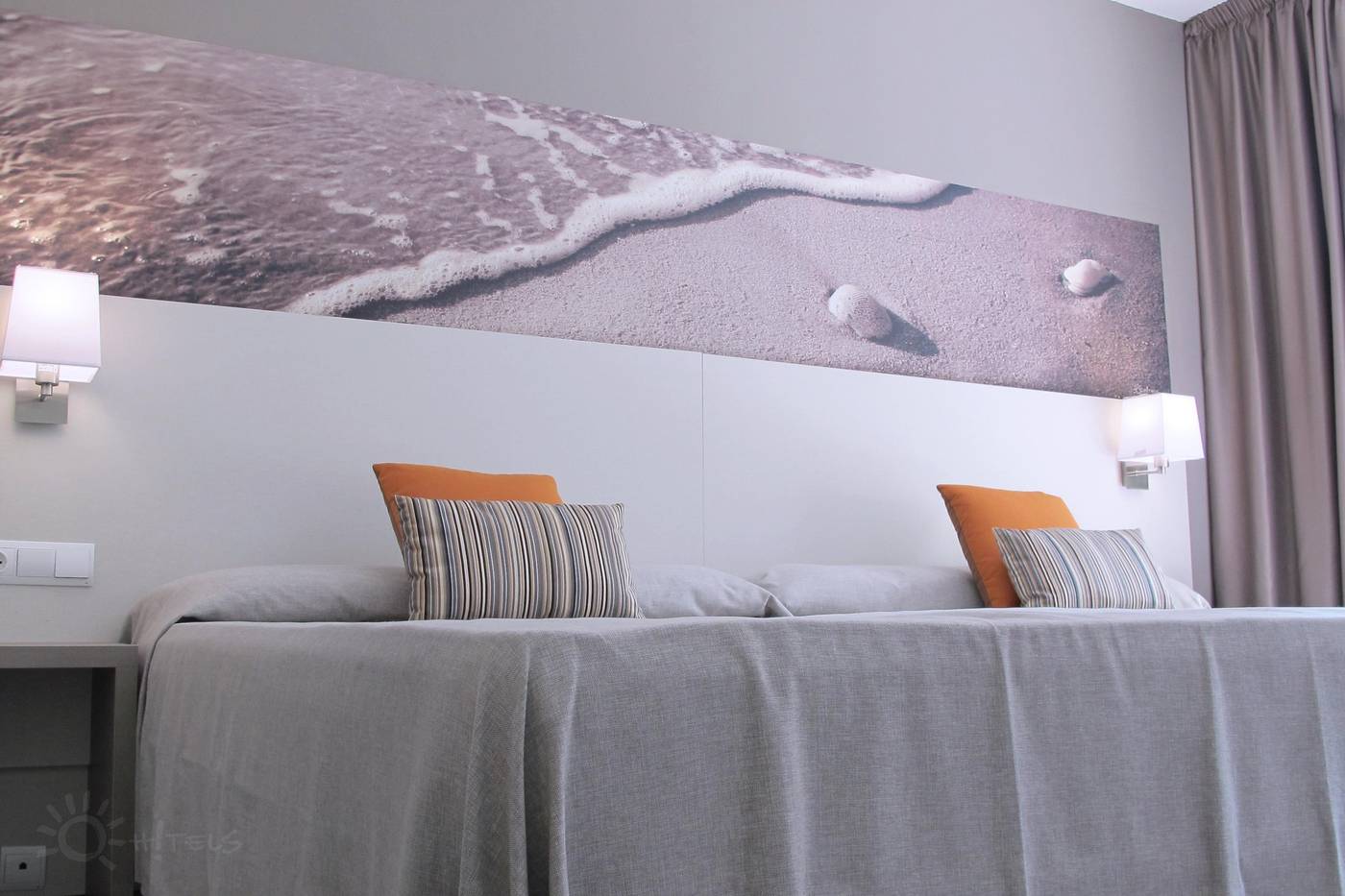 Ohtels-Playa-de-Oro-Room-15