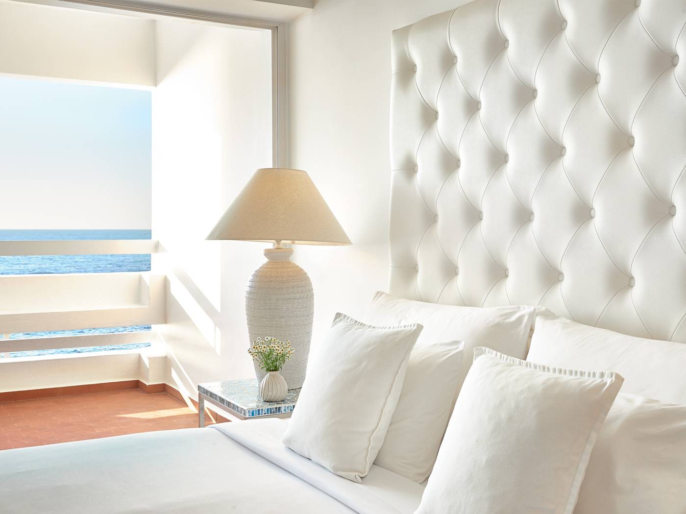 Grecotel-LUXME-White-Room-34