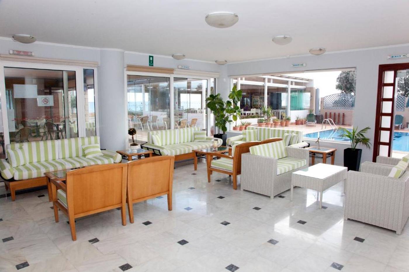 Maleme-Mare-Lobby-47