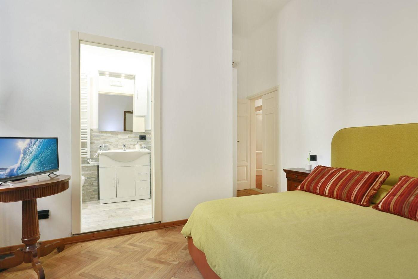 B&B Pergola House-Italy-LUCCA-Room-7