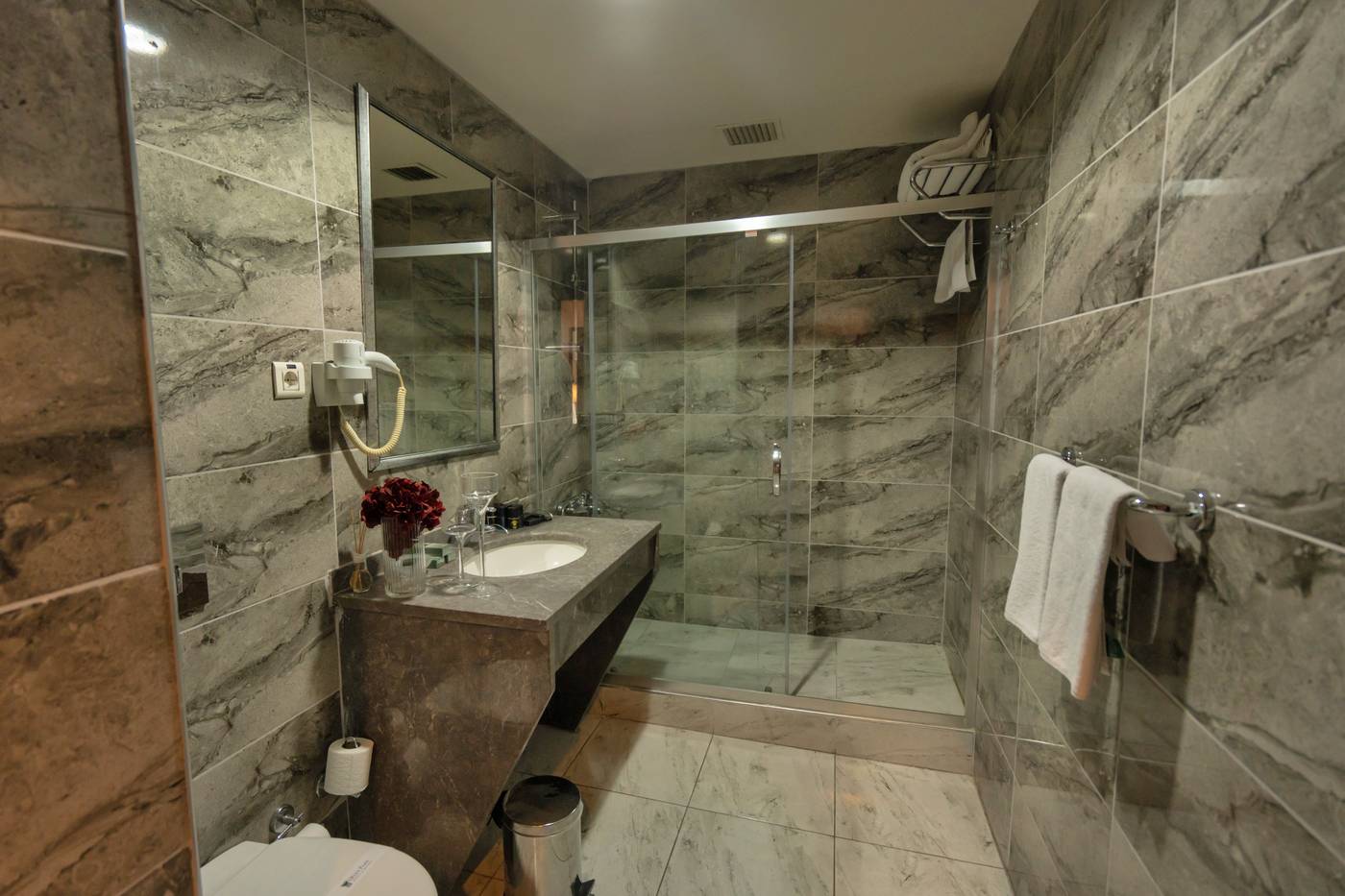 The-Green-Park-Bostanci-Room-24