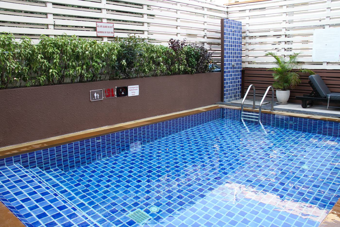 Furama Xclusive Sukhumvit Bangkok-Thailand-BANGKOK-Pool-9