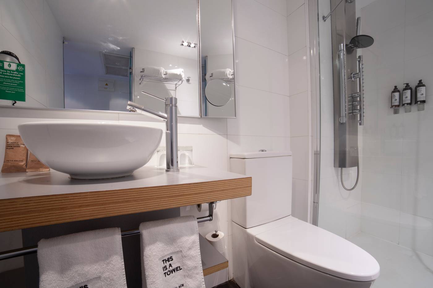 Petit-Palace-Plaza-Espana-Room-21