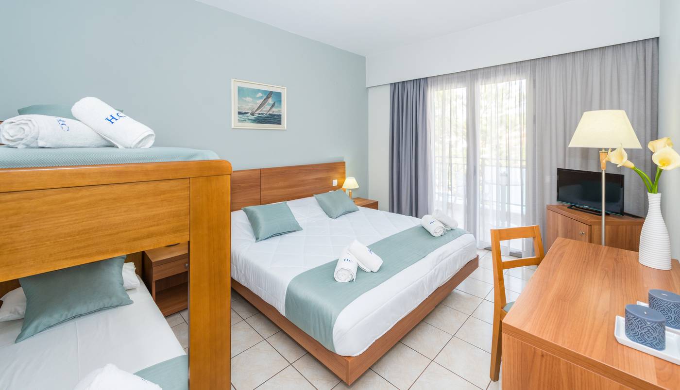 Contessa-Hotel-Room-24