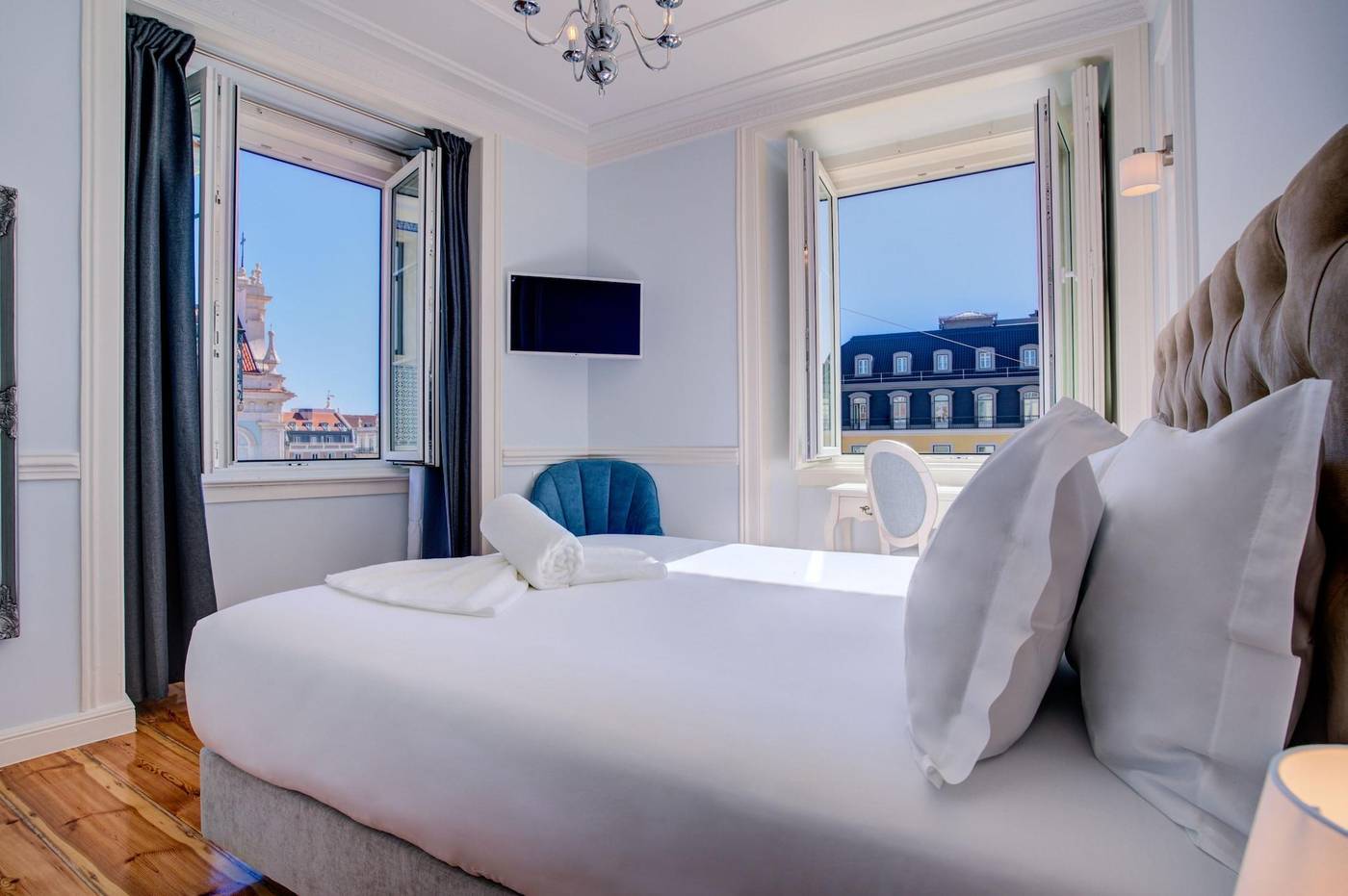 Solar-Dos-Poetas-Room-15