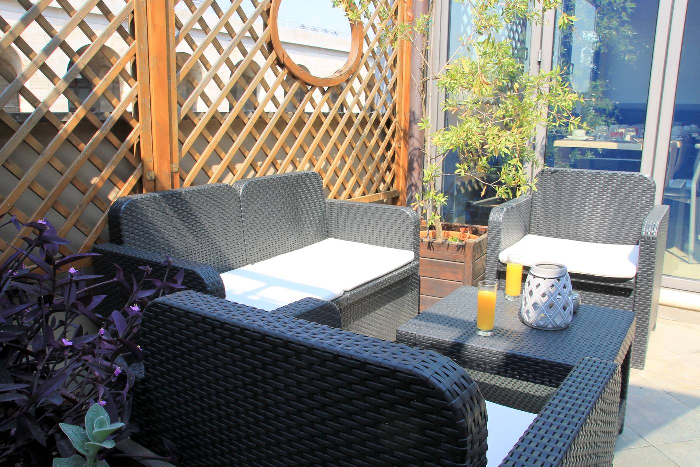 Hotel-Aphrodite-Terrace-32