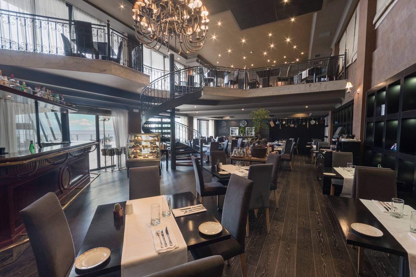 Radisson-Blu-Resort--Malta-St--Julians-Restaurant-55