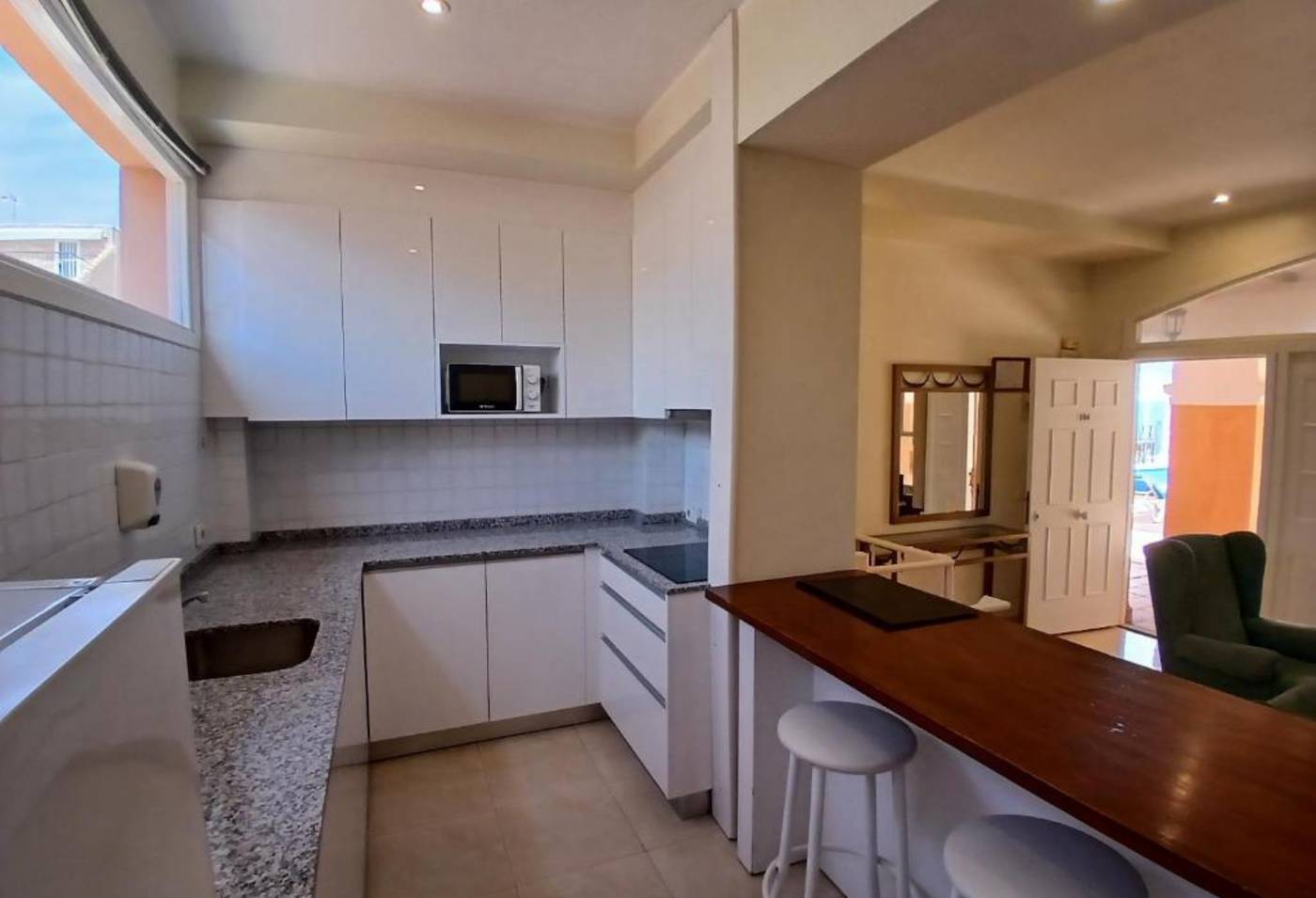 Lloyds-Beach-Club-Room-20