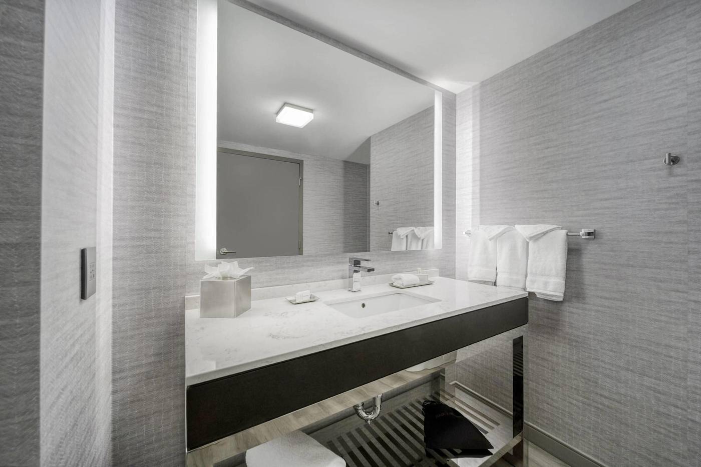 Residence-Inn-Boston-Downtown-South-End-Room-39