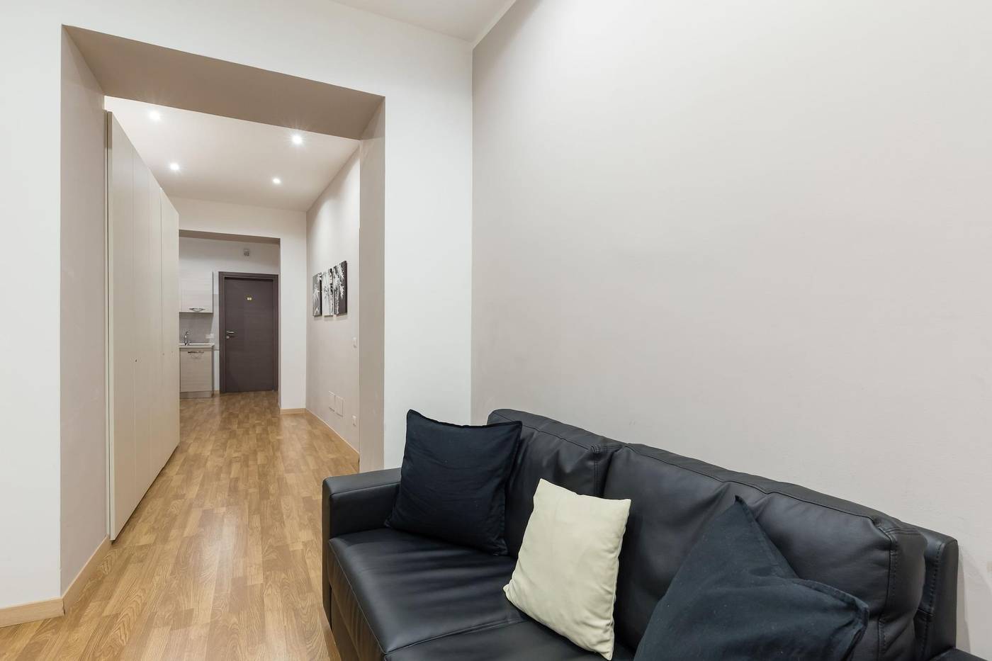 Rione-Monti-Suites-Lobby-44