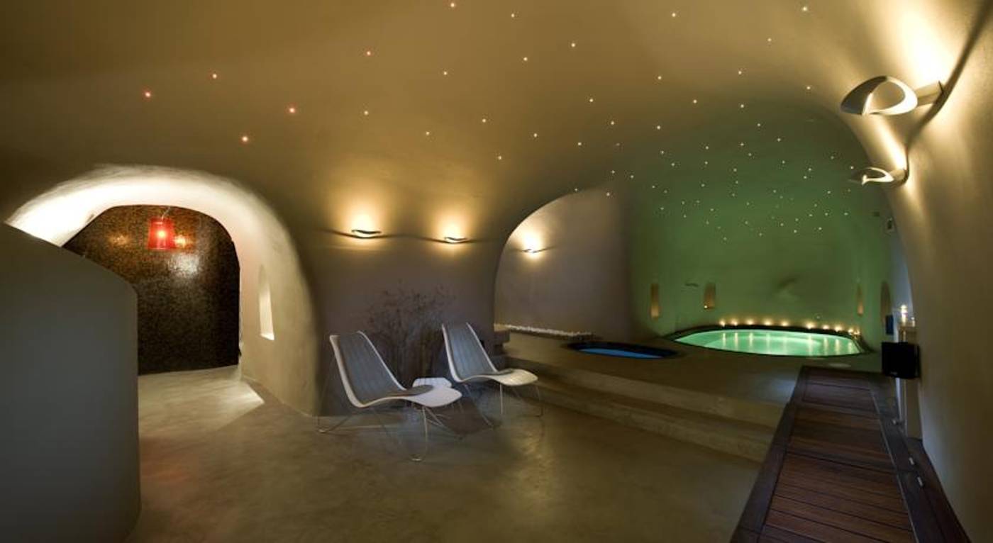 Avaton Resort & Spa