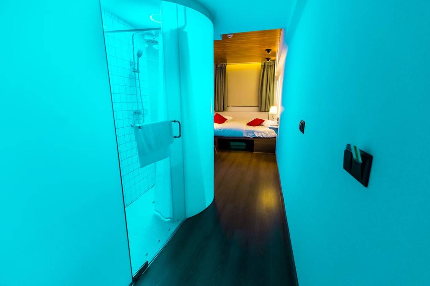 Far-Home-Bernabeu-Room-58