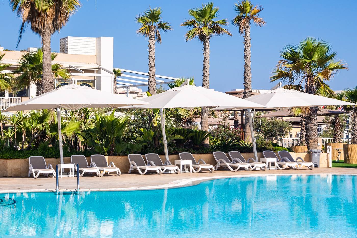 Salini-Resort--Formally-Coastline--Pool-6