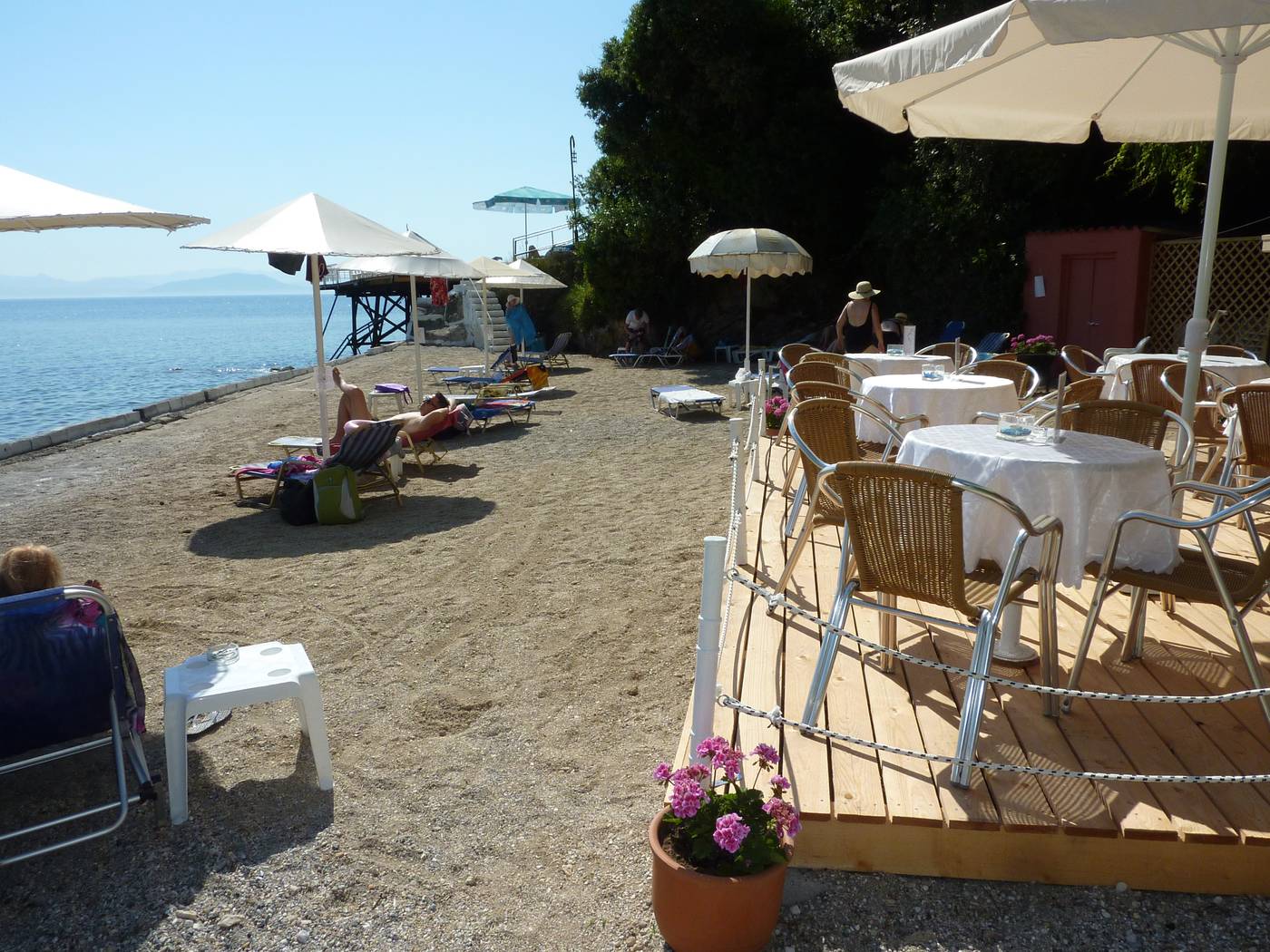 Oasis-Hotel-Beach-58