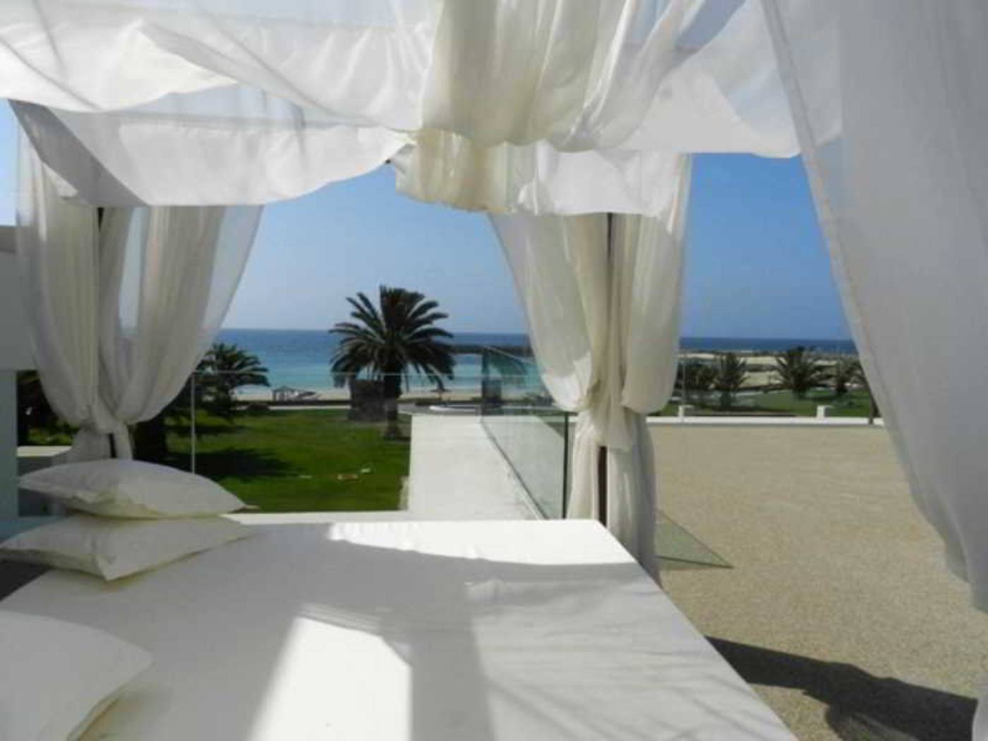 HD-Beach-Resort-Terrace-76