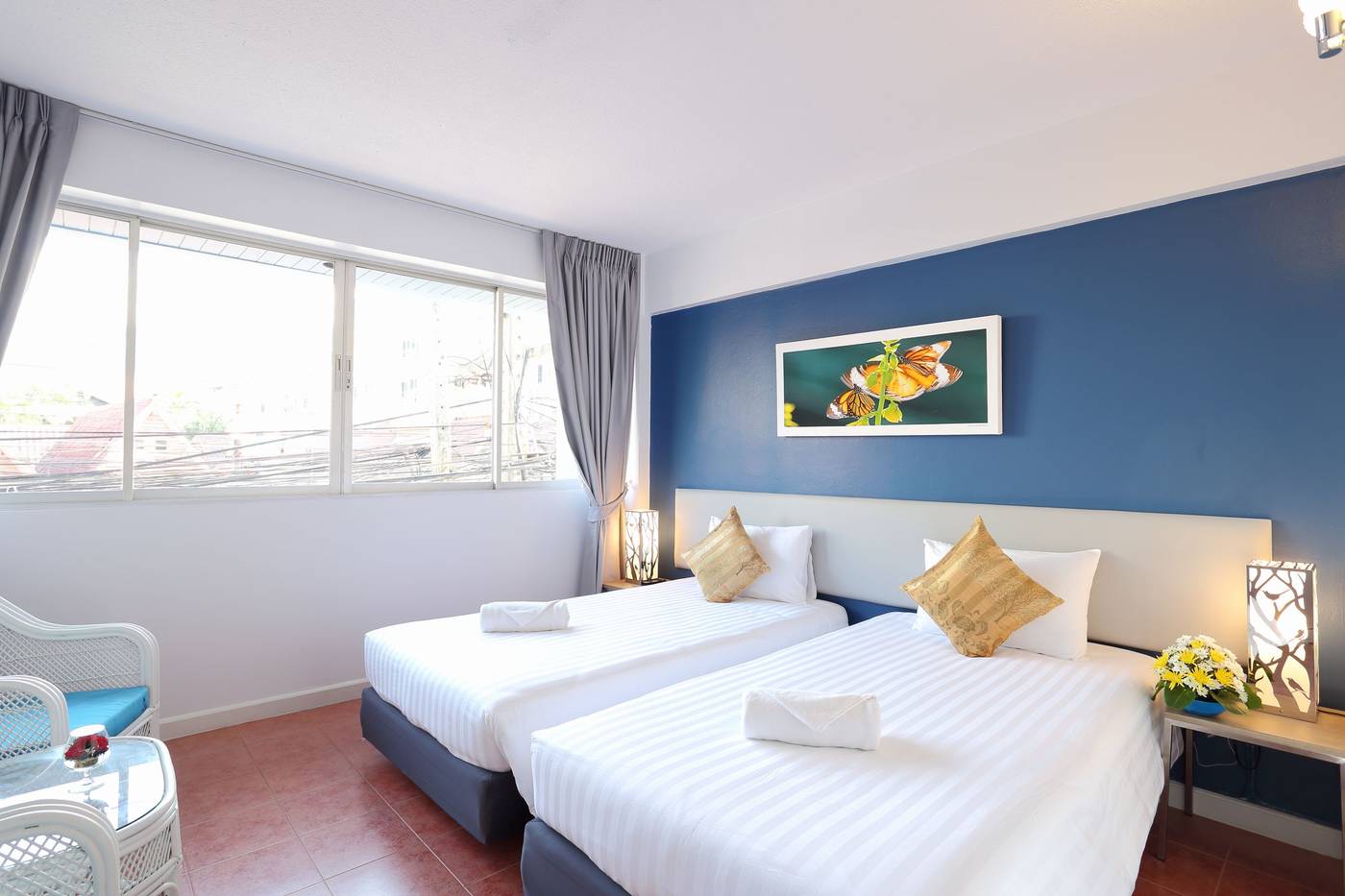 ON-Hotel-Phuket-Room-9