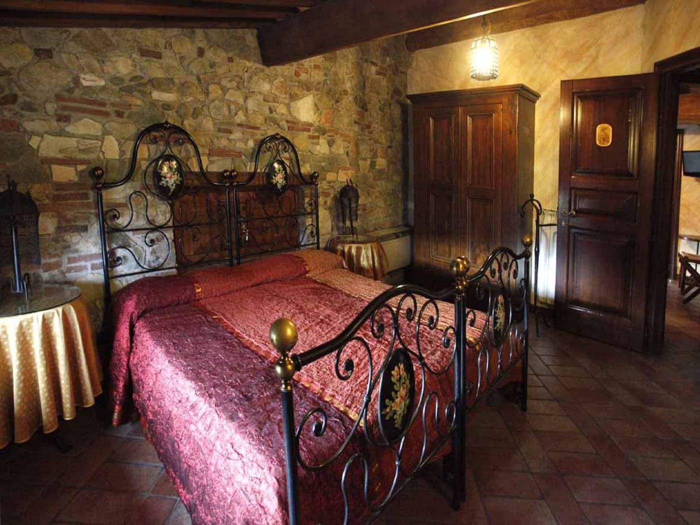 Villa-Corte-Degli-Dei-Room-12