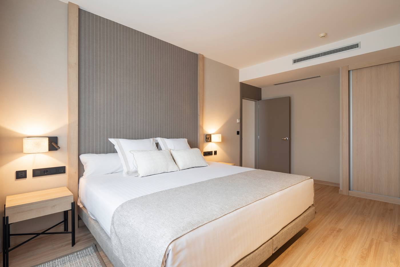 Aparthotel Attica21 As Galeras-Spain-OLEIROS, BASTIAGUEIRO-Room-5