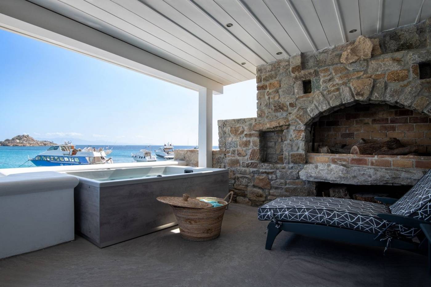 Petinos-Beach-Room-66