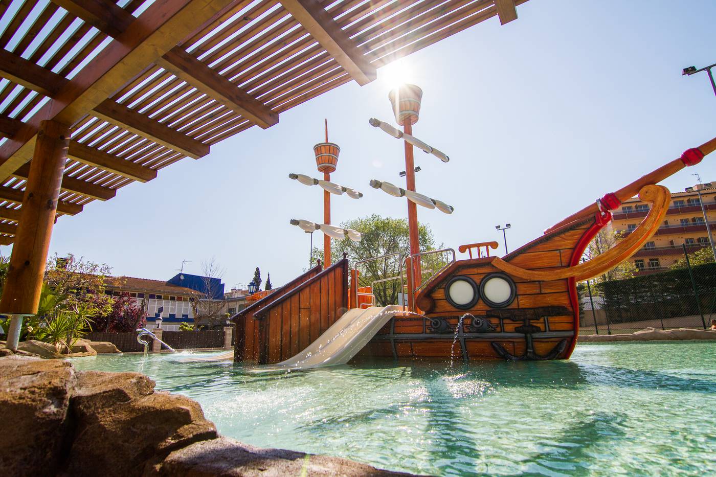 Golden-Bahia-de-Tossa-Pool-64