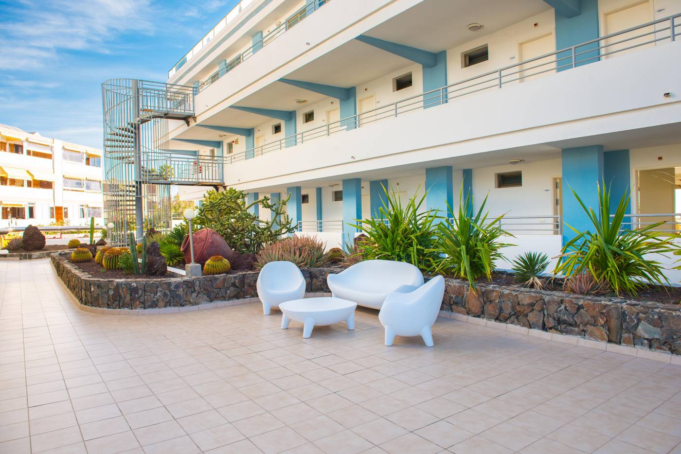 Apartamentos-Dolores-Lobby-9