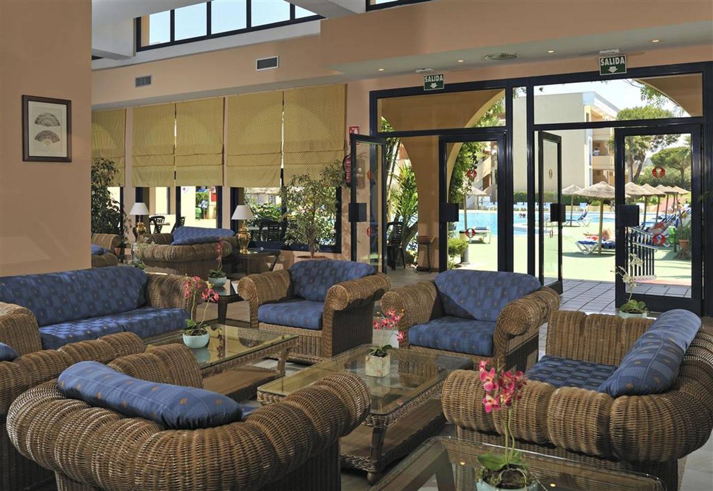 Sol-Sancti-Petri-Apartamentos-Lobby-75