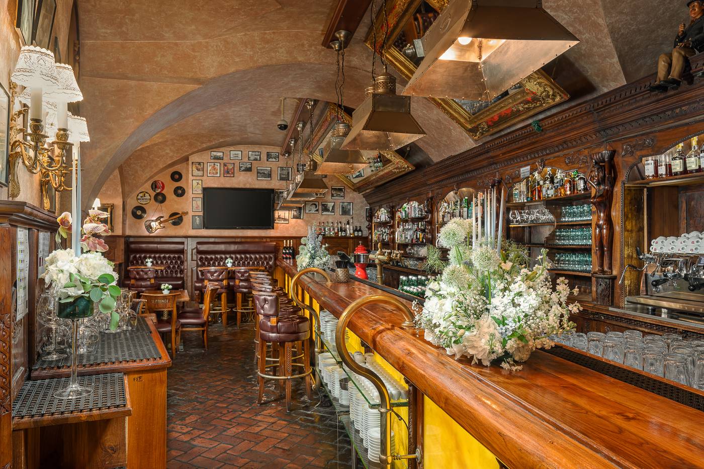 Hotel-U-Prince-Prague-by-BHG-Bar-13