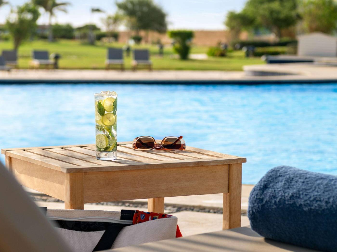 M-venpick-Resort---Spa-Soma-Bay-Bar-17