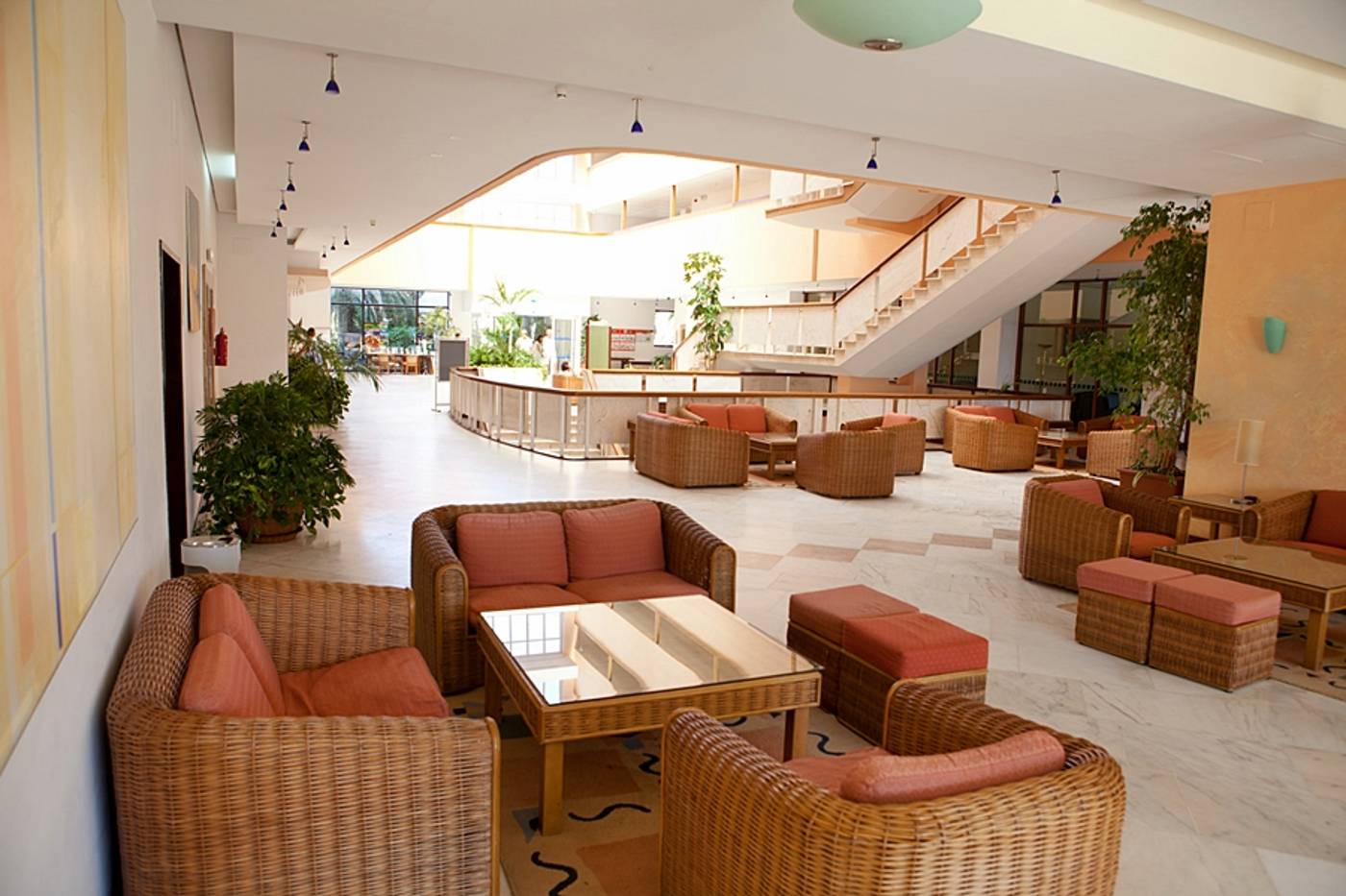 Alfamar-Beach---Sport-Resort-Lobby-14