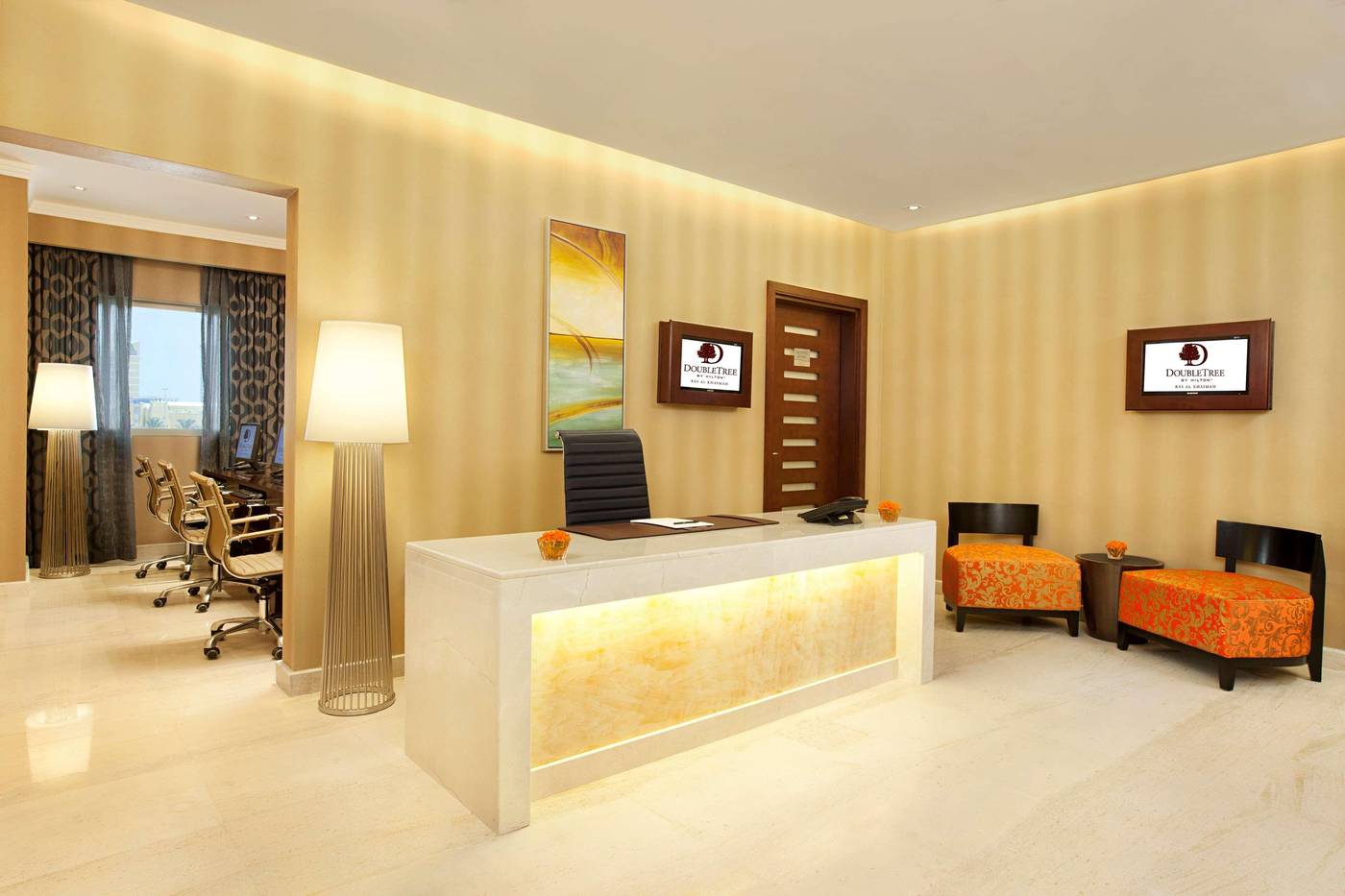 Doubletree-by-Hilton-Ras-Al-Khaimah-Lobby-49