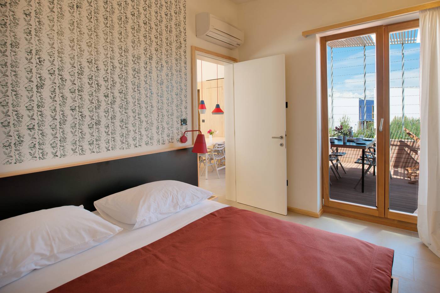 Maistra-Select-Amarin-Resort-Room-28