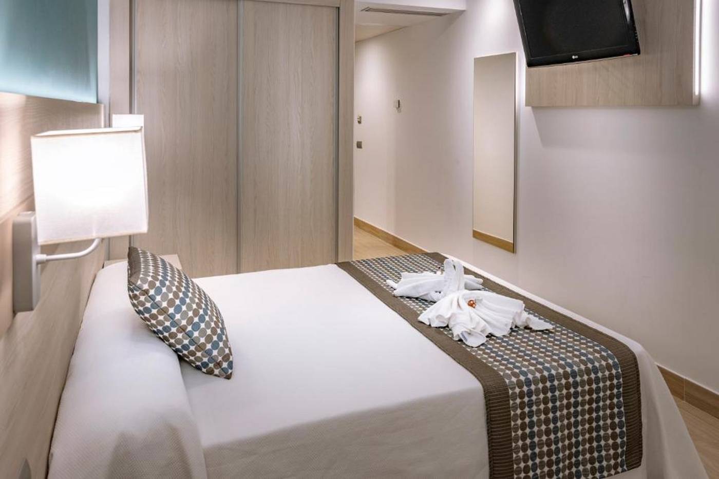 4R-Miramar-Calafell-Room-13